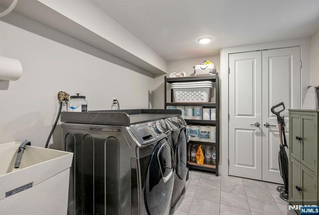 178 Harding Road, Glen Rock, NJ 07452