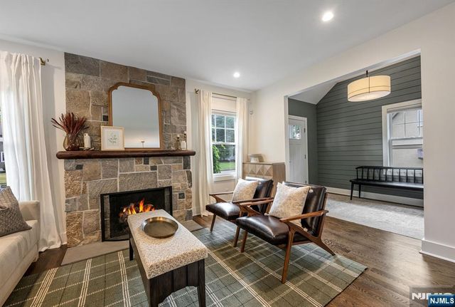 178 Harding Road, Glen Rock, NJ 07452