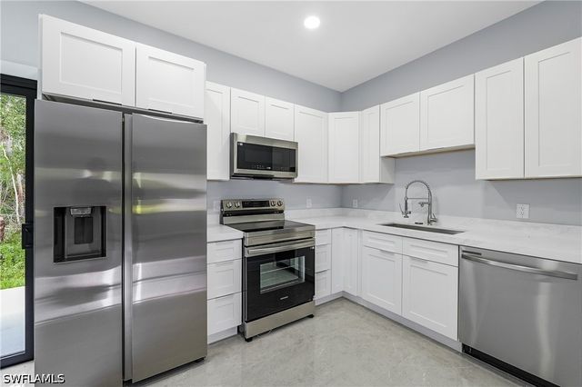 2677 62nd AVE NE, Naples, FL 34120