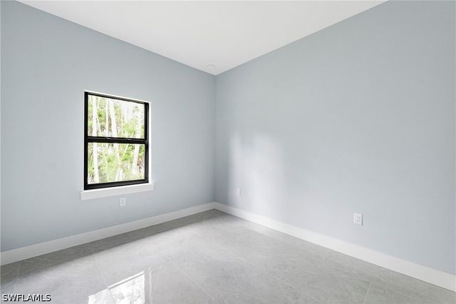 2677 62nd AVE NE, Naples, FL 34120