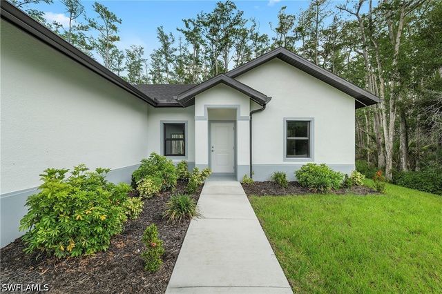 2677 62nd AVE NE, Naples, FL 34120