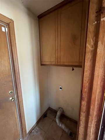 700 Black Hawk Drive, Norman, OK 73072