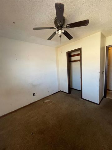 700 Black Hawk Drive, Norman, OK 73072