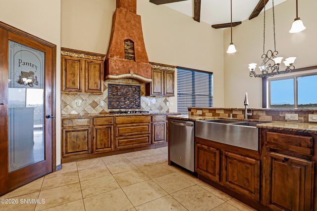 4099 Calle Belleza, Las Cruces, NM 88011