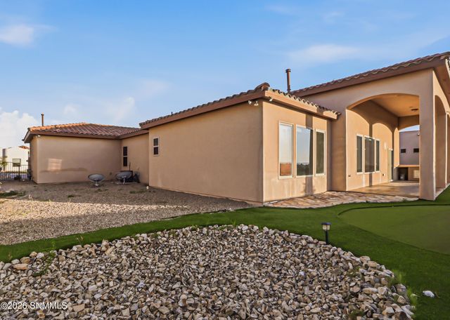 4099 Calle Belleza, Las Cruces, NM 88011
