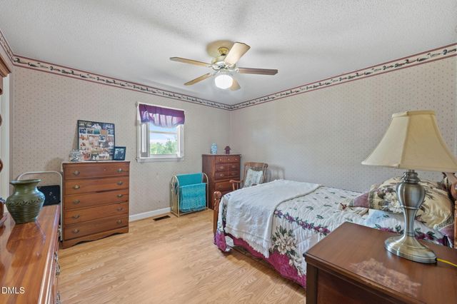 1753 Altamahaw Union Ridge Road, Burlington, NC 27217