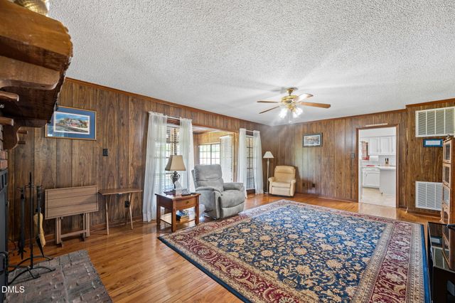 1753 Altamahaw Union Ridge Road, Burlington, NC 27217