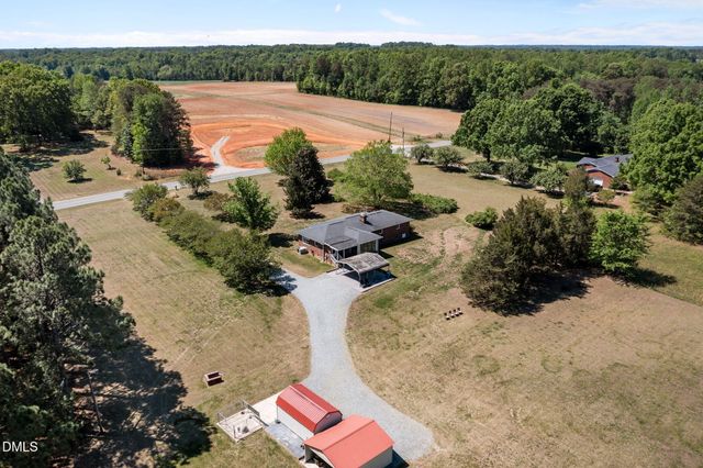 1753 Altamahaw Union Ridge Road, Burlington, NC 27217