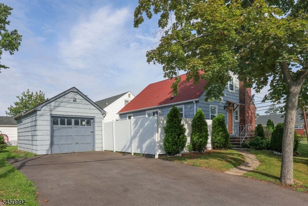 164 W Grant Ave, Roselle Park Boro, NJ 07204 — photo 4