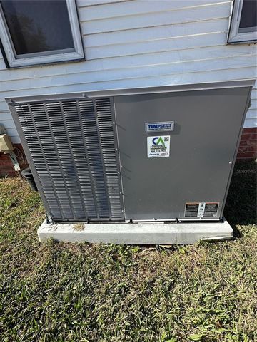 1710 LILLY LANE, Lady Lake, FL 32159