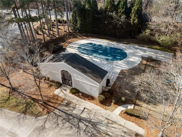 1805 Broadwell Oaks Drive, Alpharetta, GA 30004