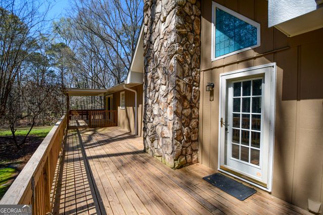 320 Sherwood Road, Fayetteville, GA 30215