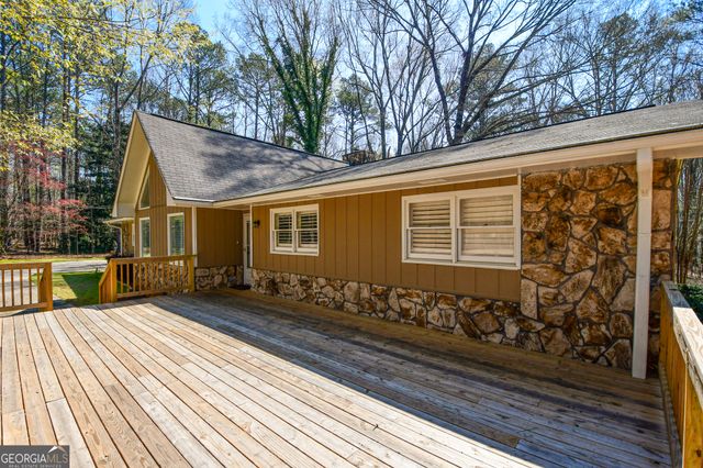 320 Sherwood Road, Fayetteville, GA 30215