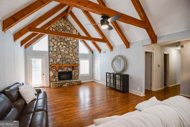 320 Sherwood Road, Fayetteville, GA 30215