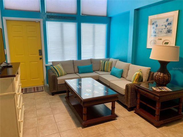 813 N ATLANTIC AVENUE, New Smyrna Beach, FL 32169