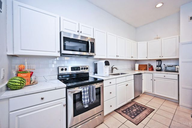 1730 Fairfax Avenue, Cincinnati, OH 45207