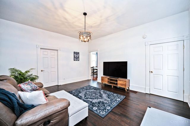 1730 Fairfax Avenue, Cincinnati, OH 45207