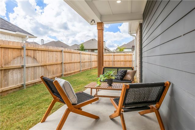 4002 Etonbury Avenue, College Station, TX 77845