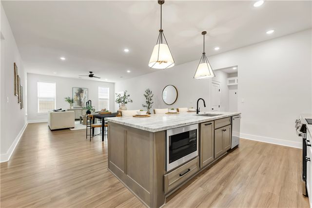 4002 Etonbury Avenue, College Station, TX 77845