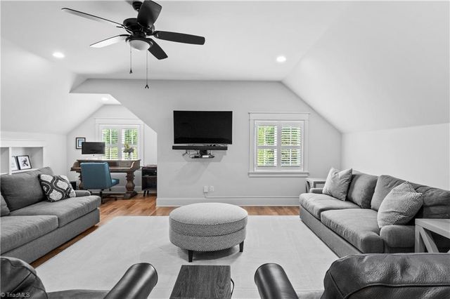 1391 Pheasant Lane, Winston-salem, NC 27106