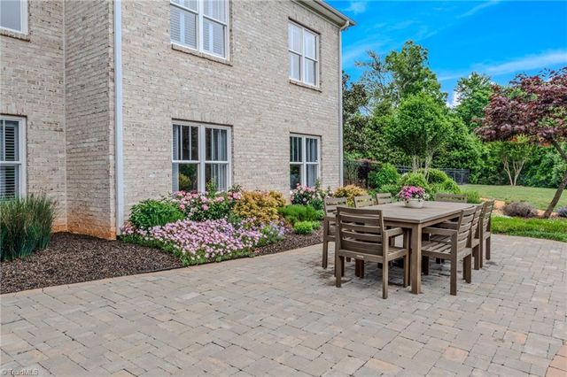1391 Pheasant Lane, Winston-salem, NC 27106
