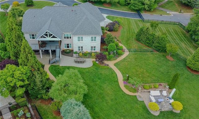 1391 Pheasant Lane, Winston-salem, NC 27106