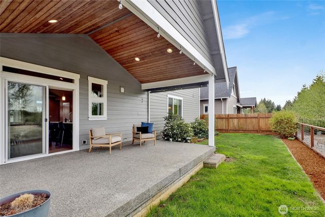 2760 Jessie Court, Ferndale, WA 98248