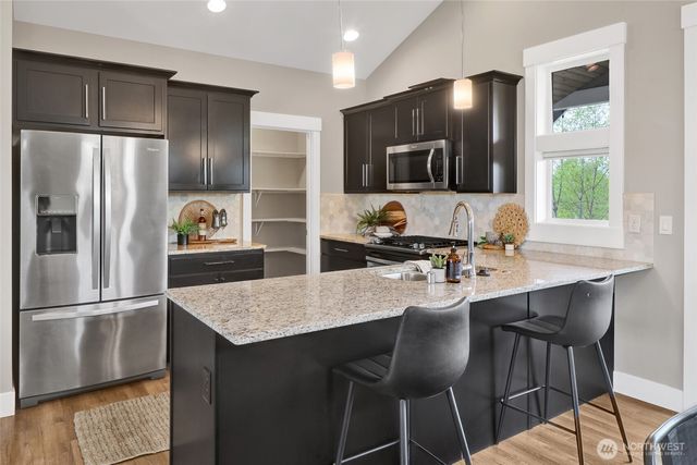 2760 Jessie Court, Ferndale, WA 98248