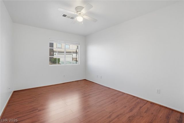 2033 Cary Grant Court, Las Vegas, NV 89142