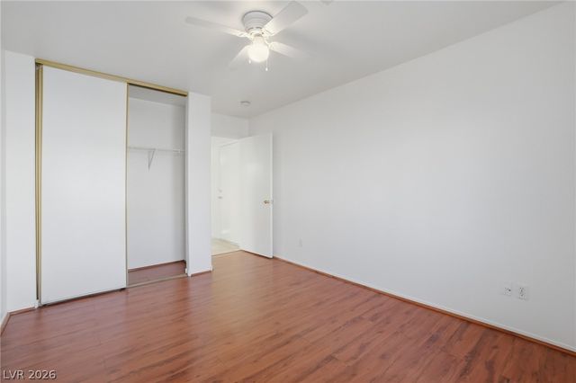 2033 Cary Grant Court, Las Vegas, NV 89142