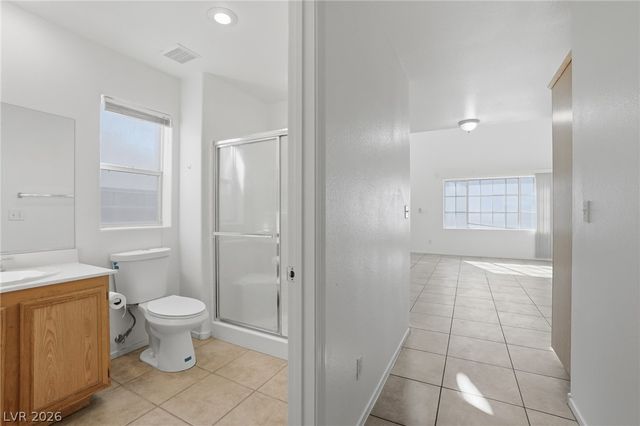 2033 Cary Grant Court, Las Vegas, NV 89142