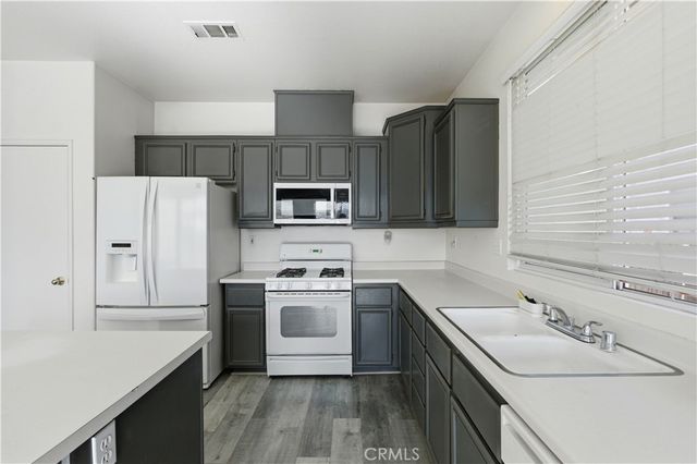 14931 Cottontail, Victorville, CA 92394