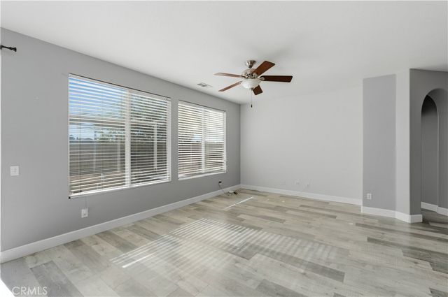 14931 Cottontail, Victorville, CA 92394