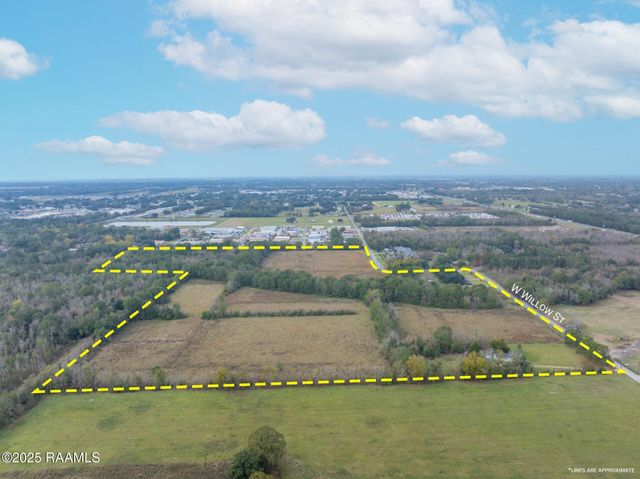 2501 W Willow Street, Scott, LA 70583