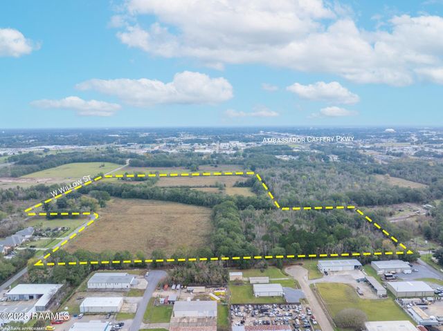 2501 W Willow Street, Scott, LA 70583