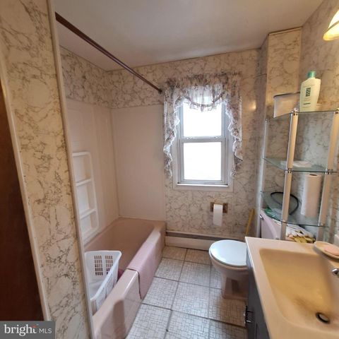 5926 CHICHESTER, Aston, PA 19014