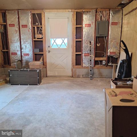 5926 CHICHESTER, Aston, PA 19014