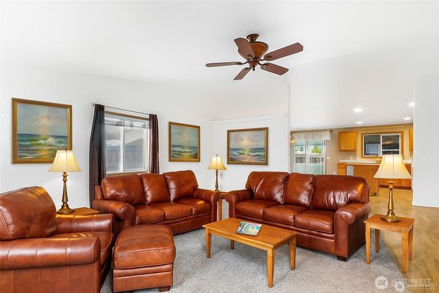 230 NE K Street, Ephrata, WA 98823