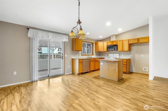 230 NE K Street, Ephrata, WA 98823