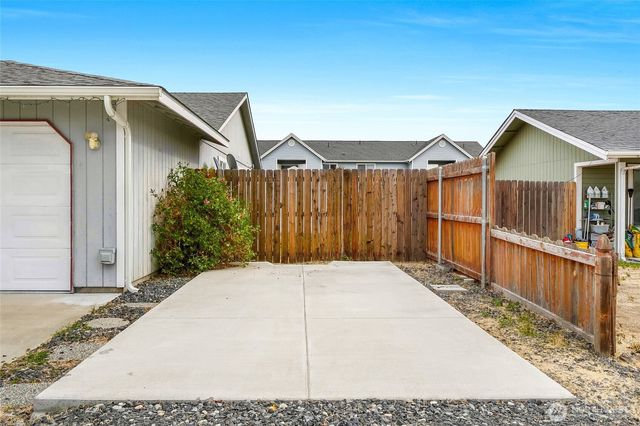 230 NE K Street, Ephrata, WA 98823