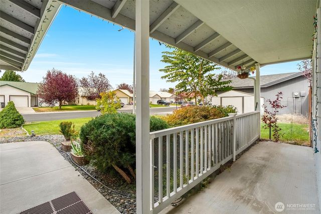 230 NE K Street, Ephrata, WA 98823