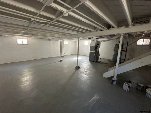 4307 Binney Street, Omaha, NE 68111