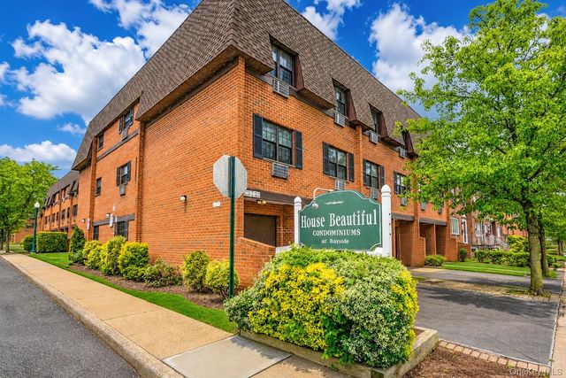 220-80 64th Avenue 203, Bayside, NY 11364