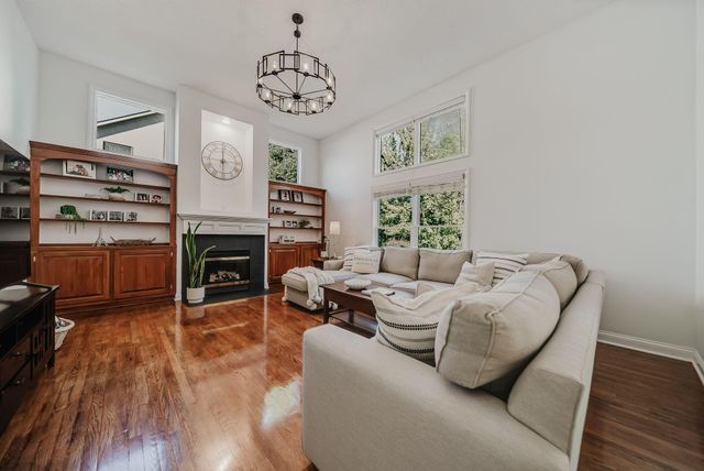656 Bay Drive, Westerville, OH 43082