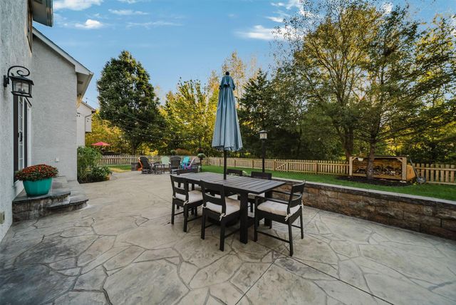 656 Bay Drive, Westerville, OH 43082