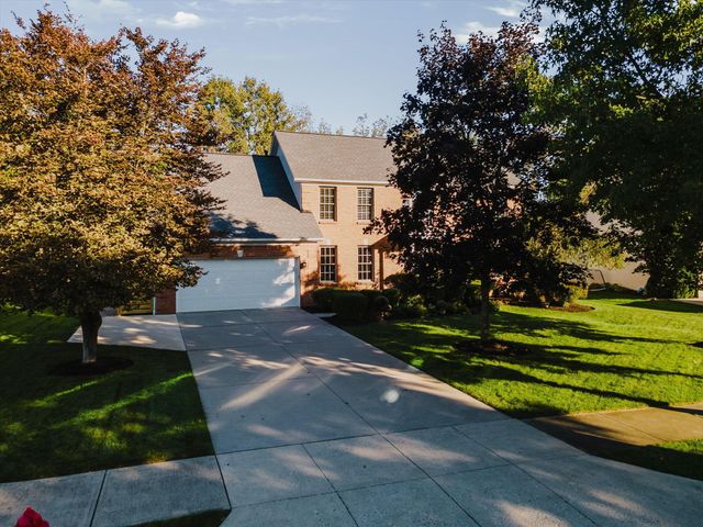 656 Bay Drive, Westerville, OH 43082