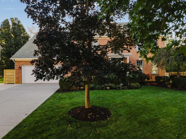 656 Bay Drive, Westerville, OH 43082