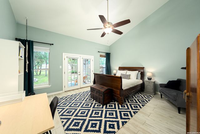 1035 Maltese Ln, San Antonio, TX 78260