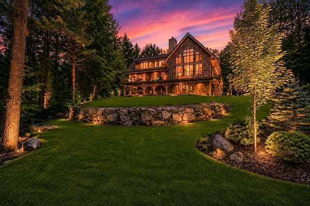 104 Waterlot Road, Sunapee, NH 03782