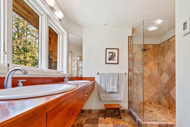 104 Waterlot Road, Sunapee, NH 03782